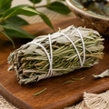 Atado de Romero y Salvia 4" – Limpieza Espiritual y Purificación | 4" Rosemary & Sage Bundle – Spiritual Cleansing & Purification